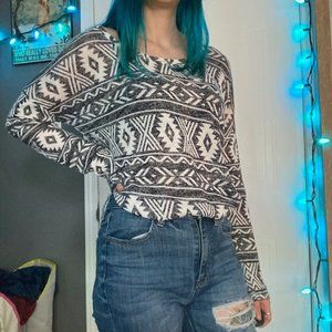 💜2/$10💜 Light Knit Sweater
